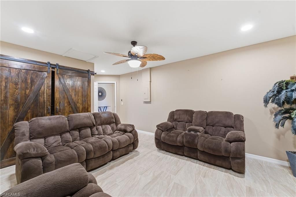 526-528 SE 5th Pl, Cape Coral, FL 33990 Photo