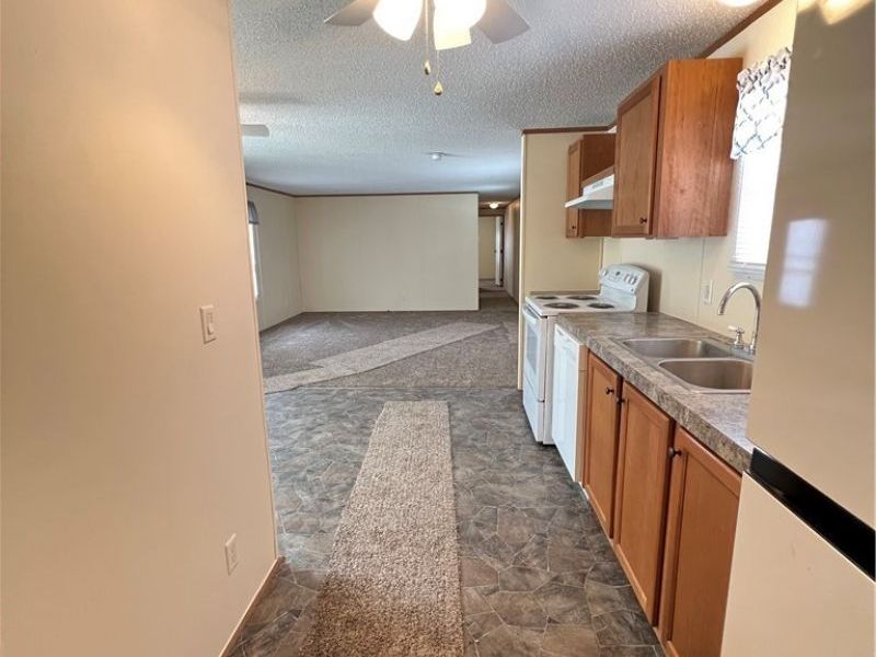 10175 Oyster Road, Alliance, OH 44601 Photo 14