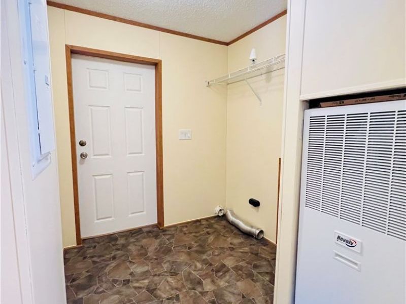 10175 Oyster Road, Alliance, OH 44601 Photo 24