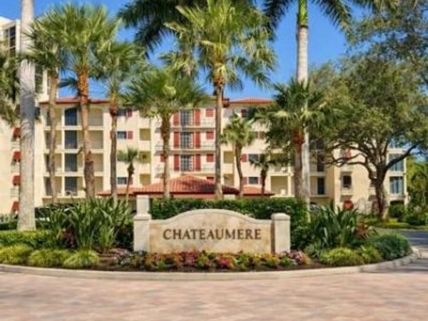 6040 Pelican Bay BLVD, Unit D101, NAPLES, FL 34108