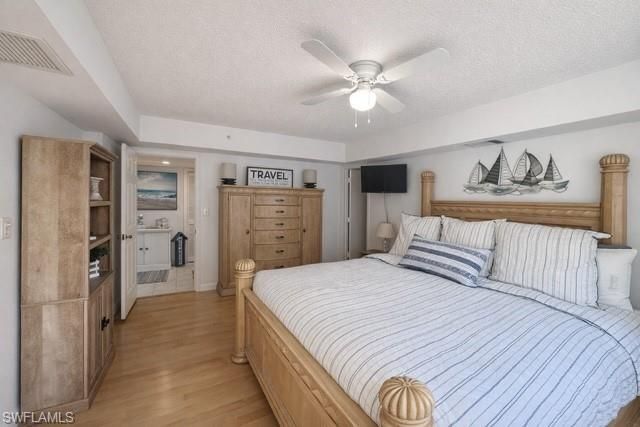 6040 Pelican Bay Blvd, Unit D101, Naples, FL 34108 Photo