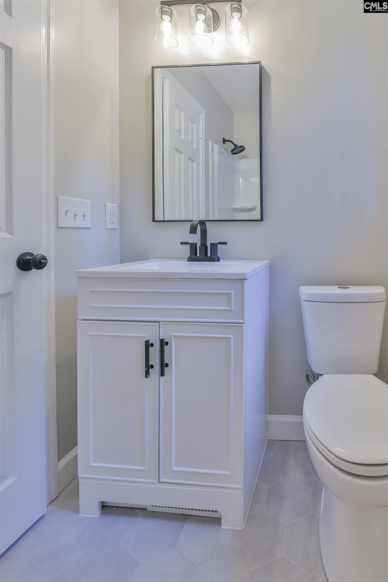 1740 Sunnyside Drive  Photo 18