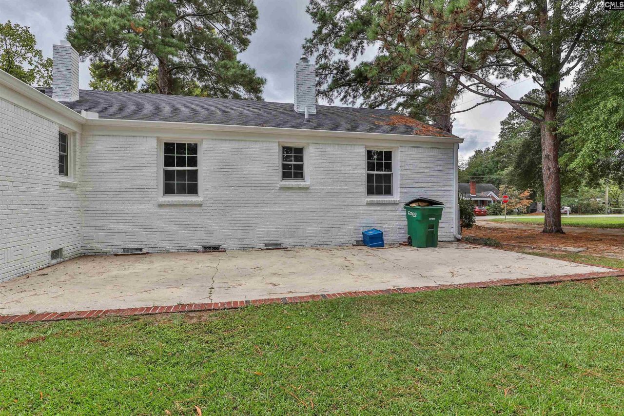 1740 Sunnyside Drive  Photo 34