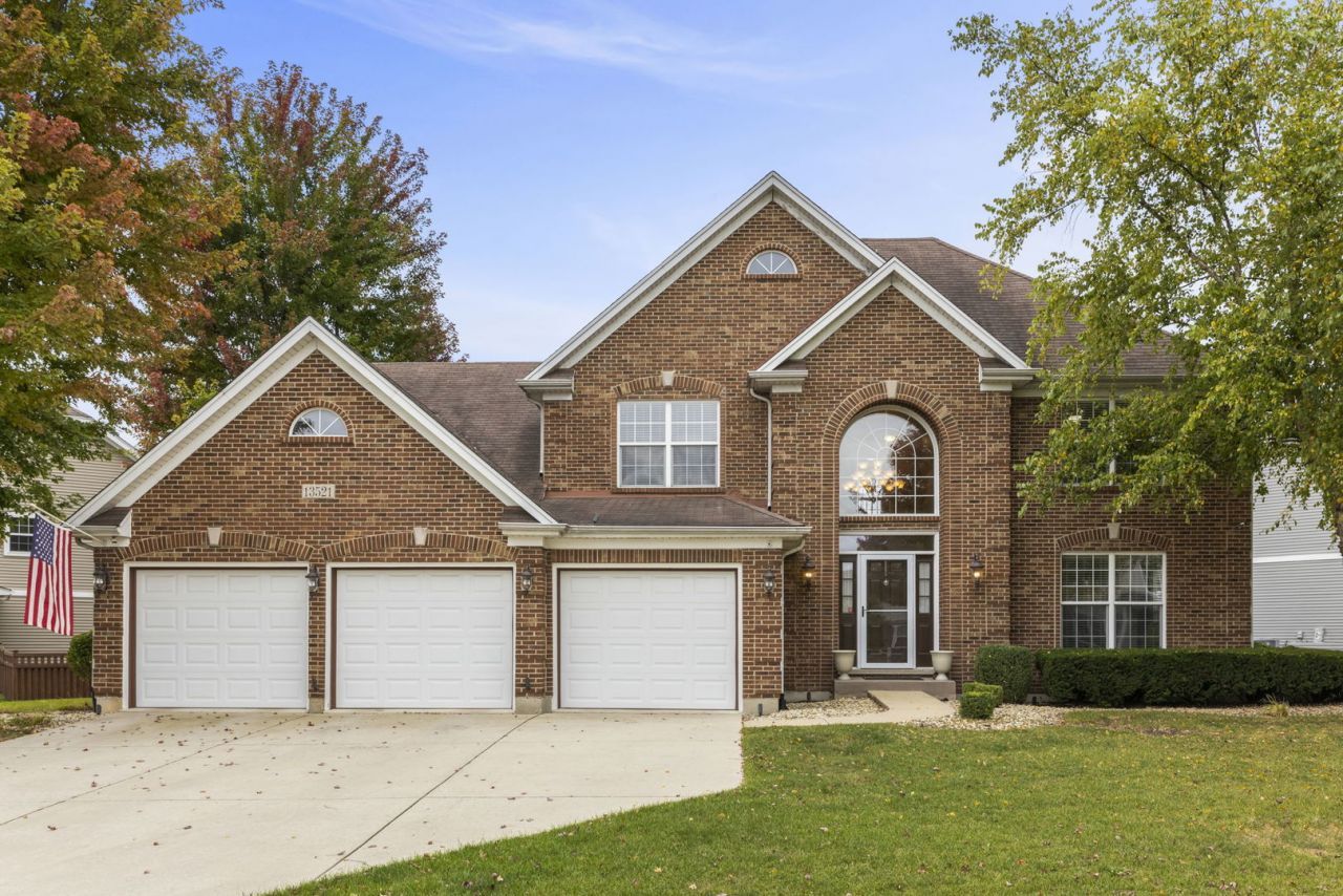 13521 Arborview Circle, Plainfield, IL 60585 Main Photo