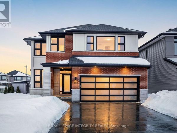 970 Islington Way, Ottawa, ON K1T0T9