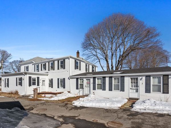 48 Walker St, Unit B, Falmouth, MA 02540