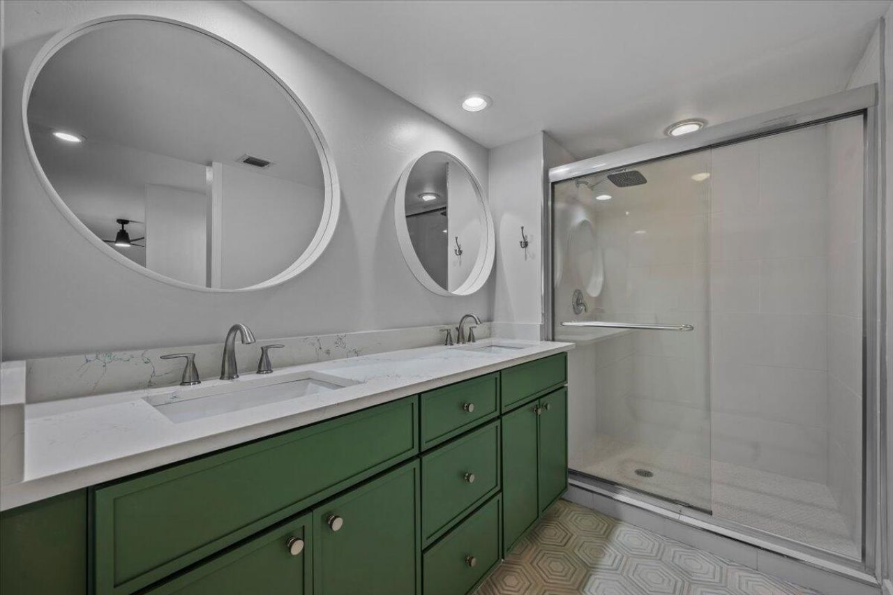 1124 11th Terrace, Palm Beach Gardens, FL 33418 Photo