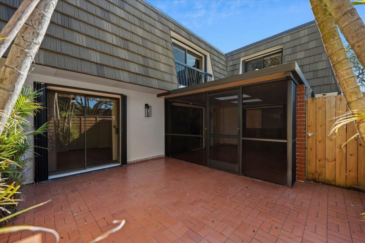 1124 11th Terrace, Palm Beach Gardens, FL 33418 Photo