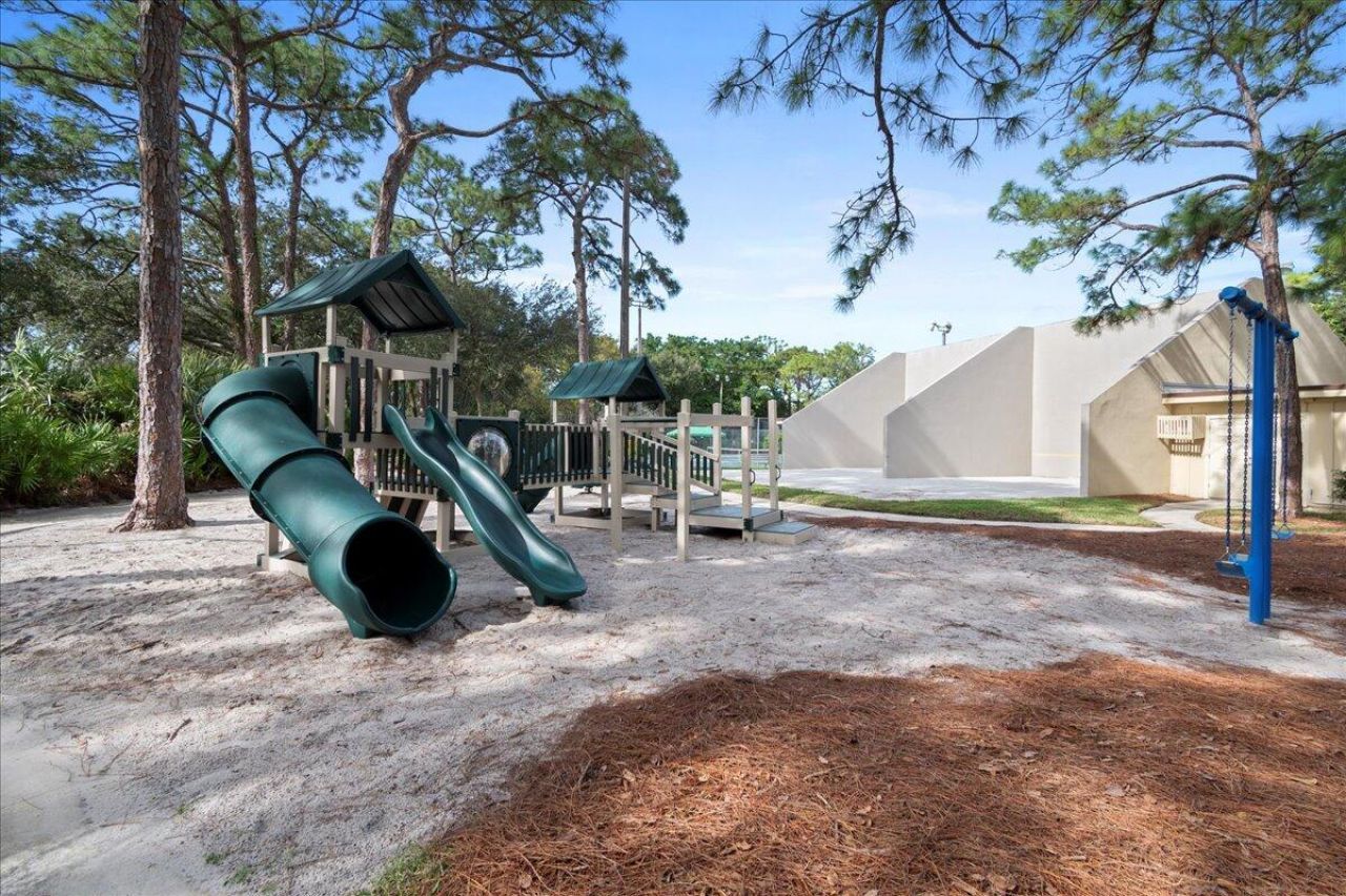 1124 11th Terrace, Palm Beach Gardens, FL 33418 Photo