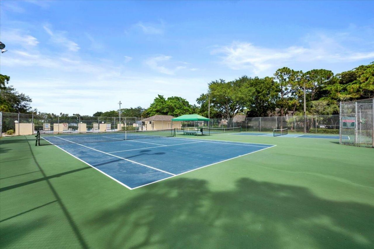 1124 11th Terrace, Palm Beach Gardens, FL 33418 Photo