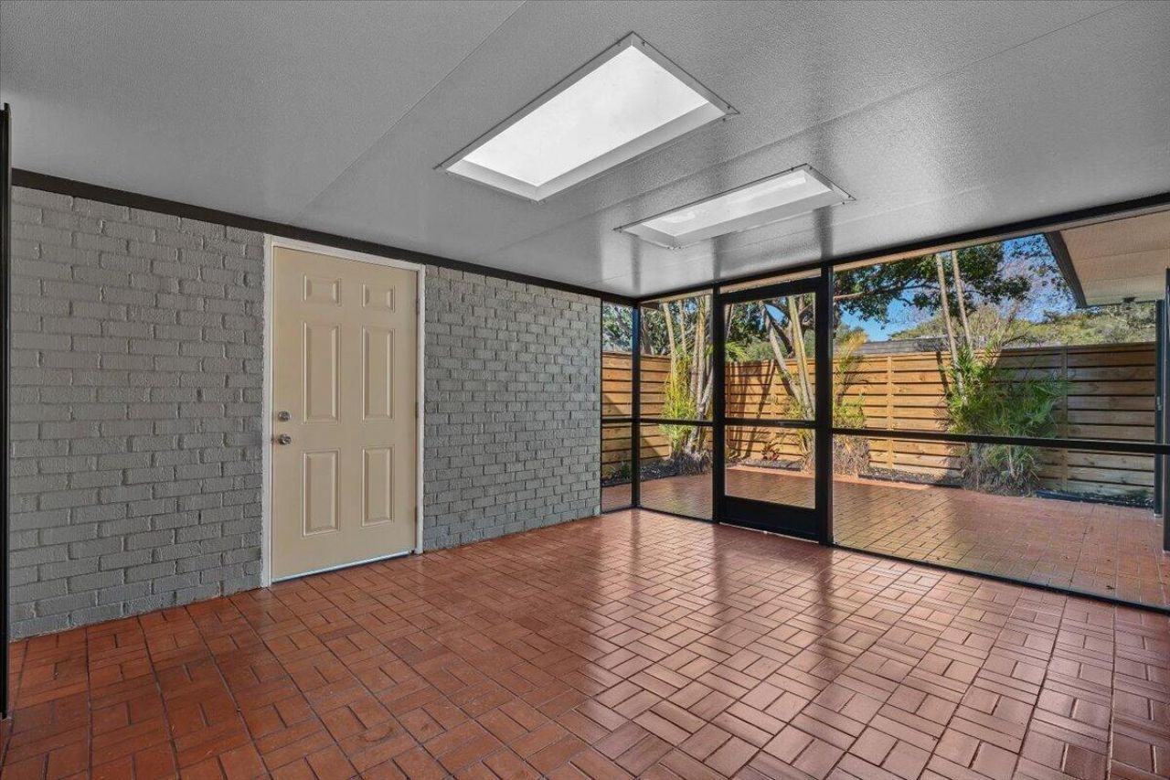 1124 11th Terrace, Palm Beach Gardens, FL 33418 Photo