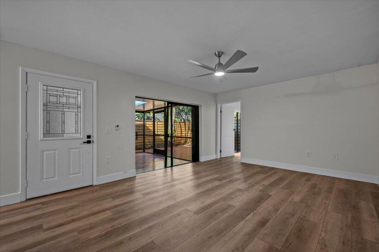 1124 11th Terrace, Palm Beach Gardens, FL 33418 Photo