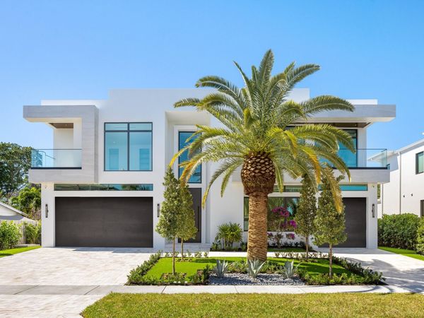 1051 NE 2nd Terrace, Boca Raton, FL 33432