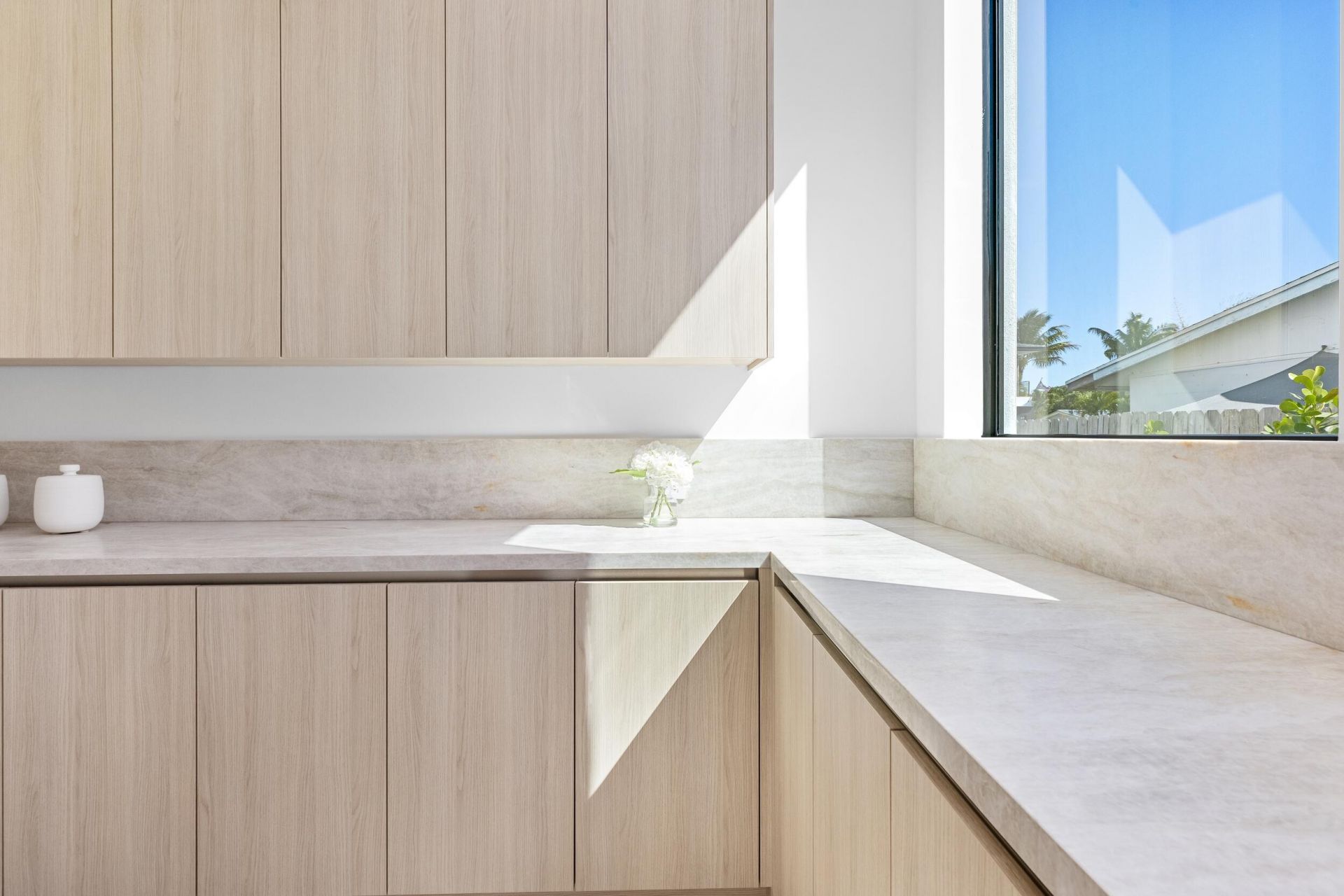 1051 NE 2nd Terrace, Boca Raton, FL 33432 Photo