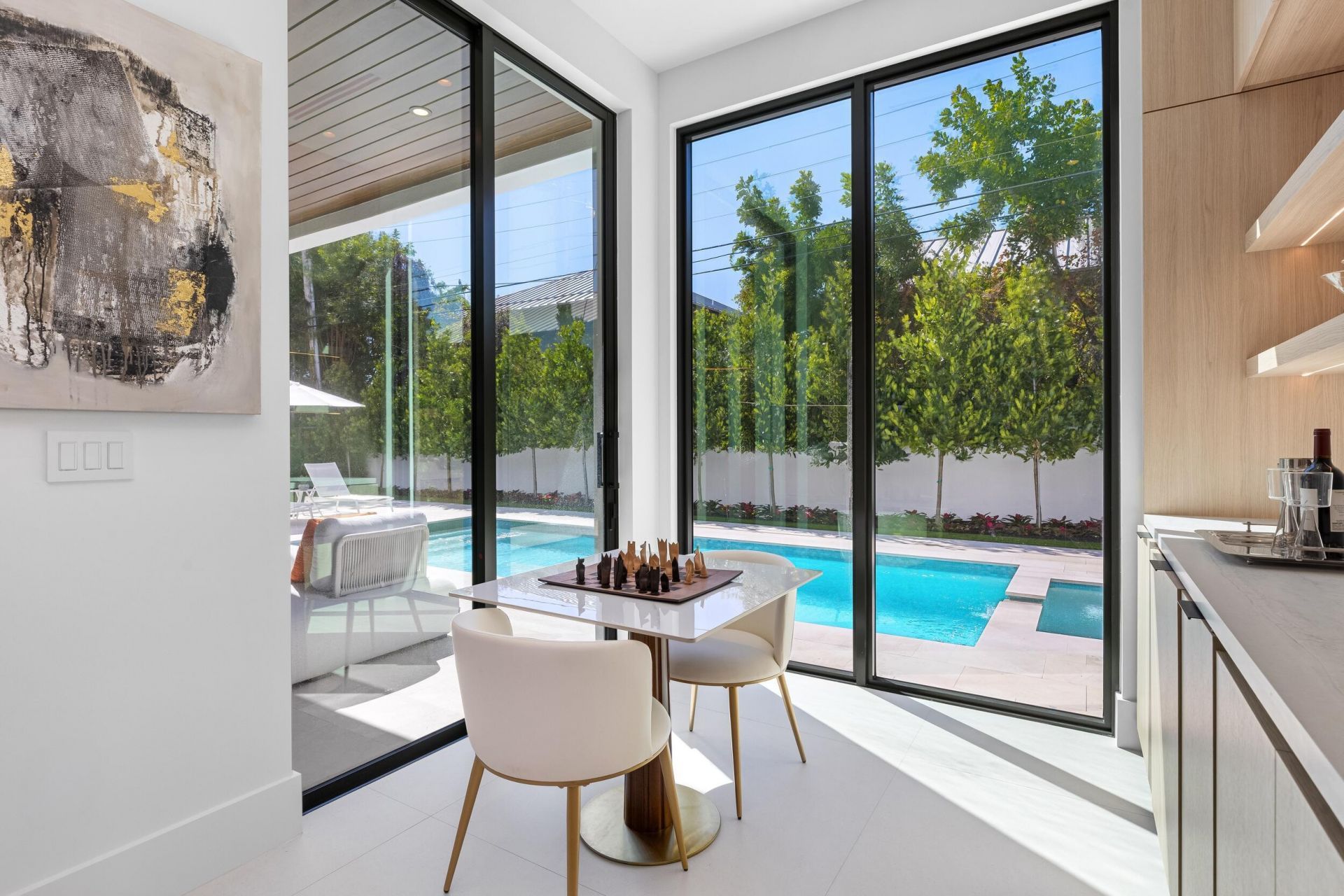 1051 NE 2nd Terrace, Boca Raton, FL 33432 Photo