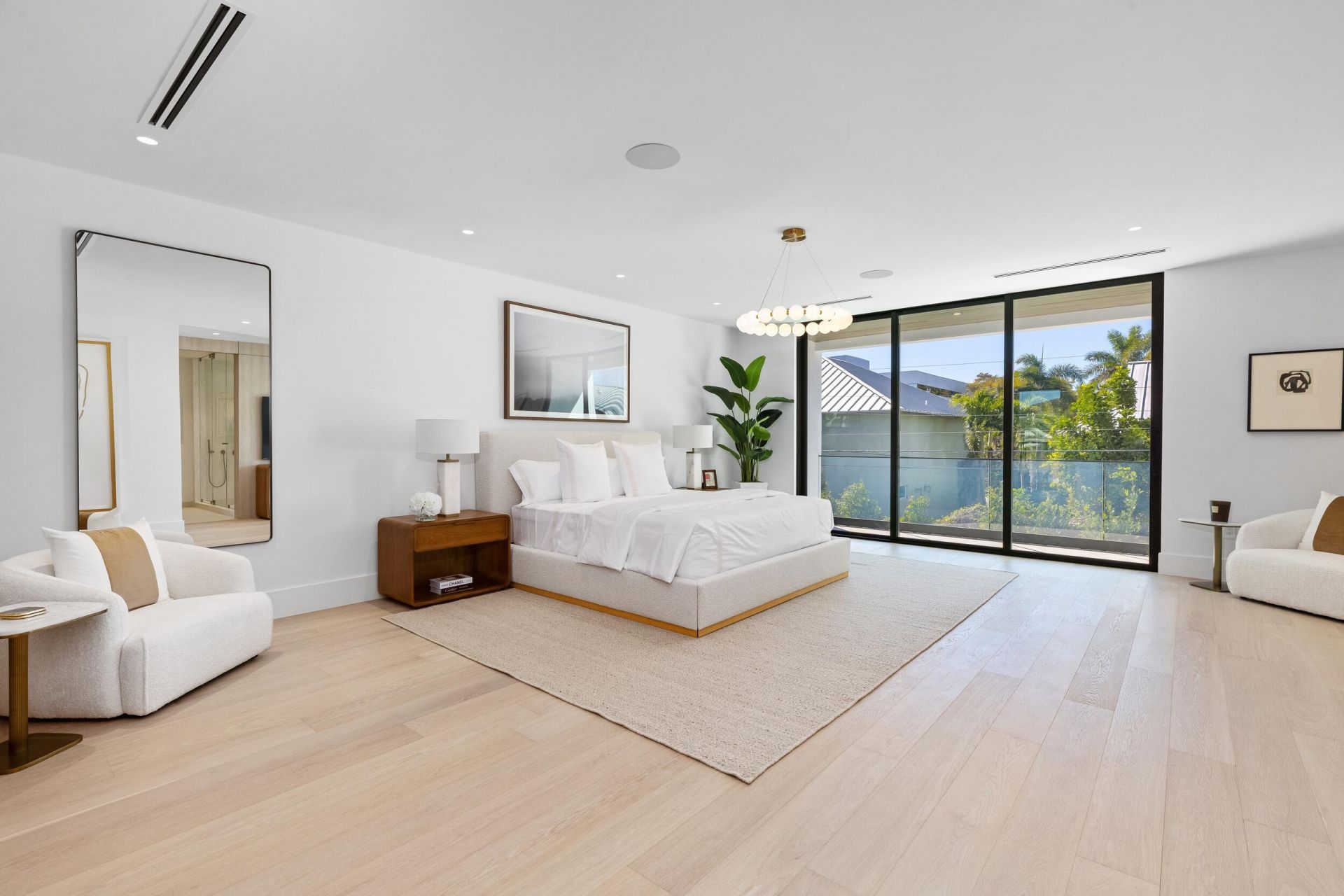 1051 NE 2nd Terrace, Boca Raton, FL 33432 Photo