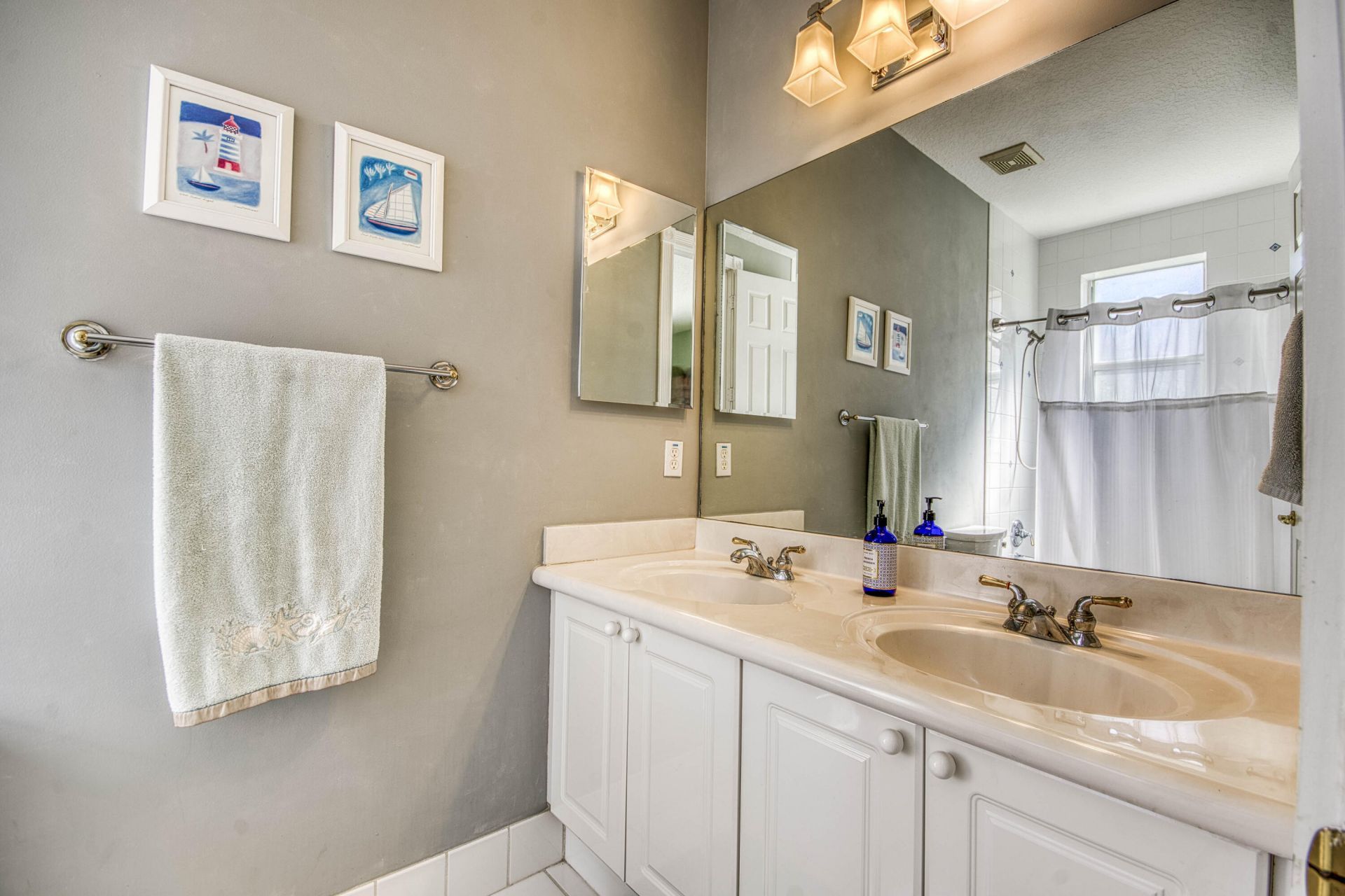 7467 Ironhorse Boulevard, West Palm Beach, FL 33412 Photo