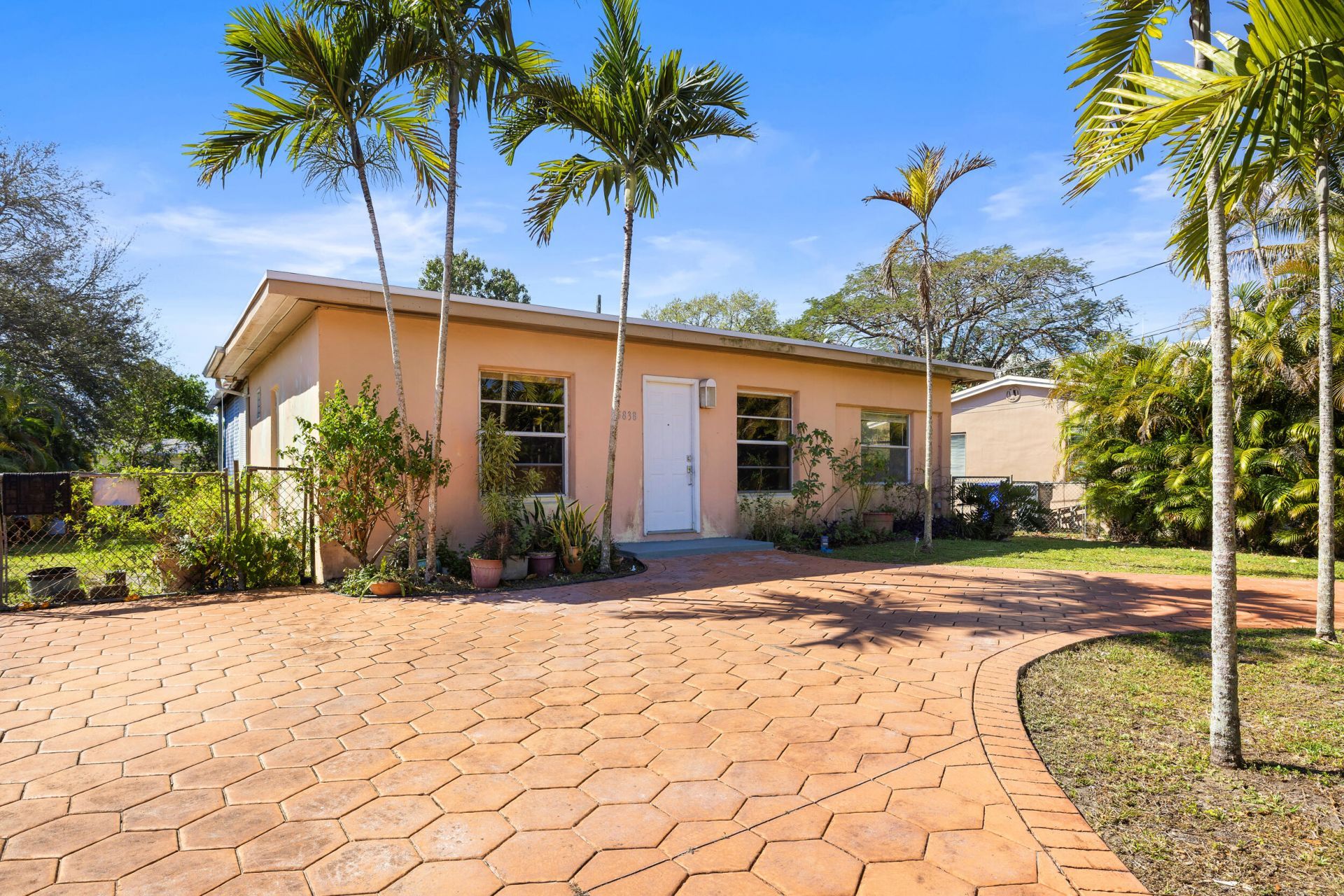 5838 Harding Street, Hollywood, FL 33021 Photo