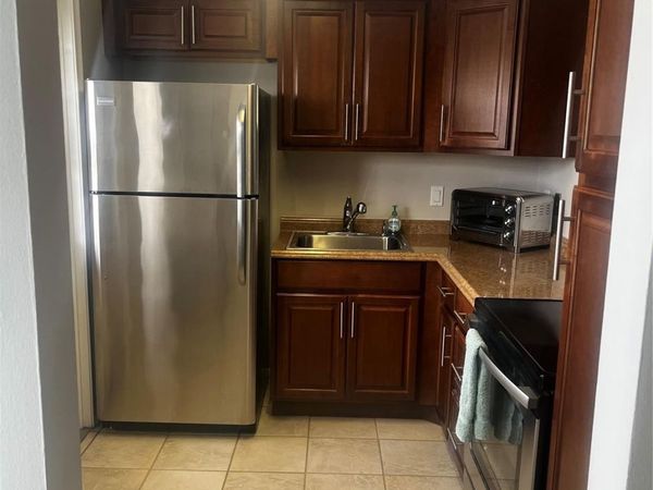 600 NE 2nd St, Unit 207, Dania Beach, FL 33004