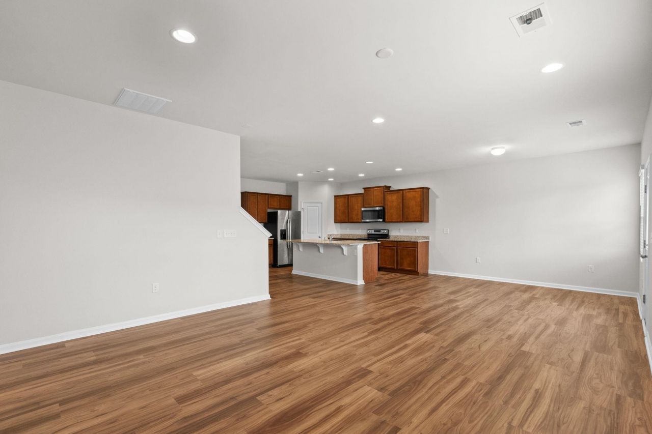 4096 Alvina Way  Photo 13