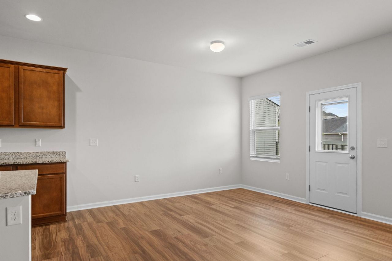 4096 Alvina Way  Photo 21