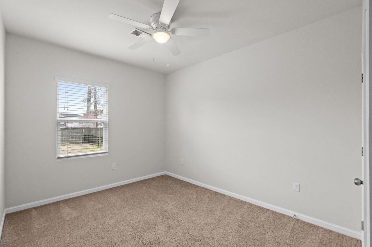 4096 Alvina Way  Photo 37