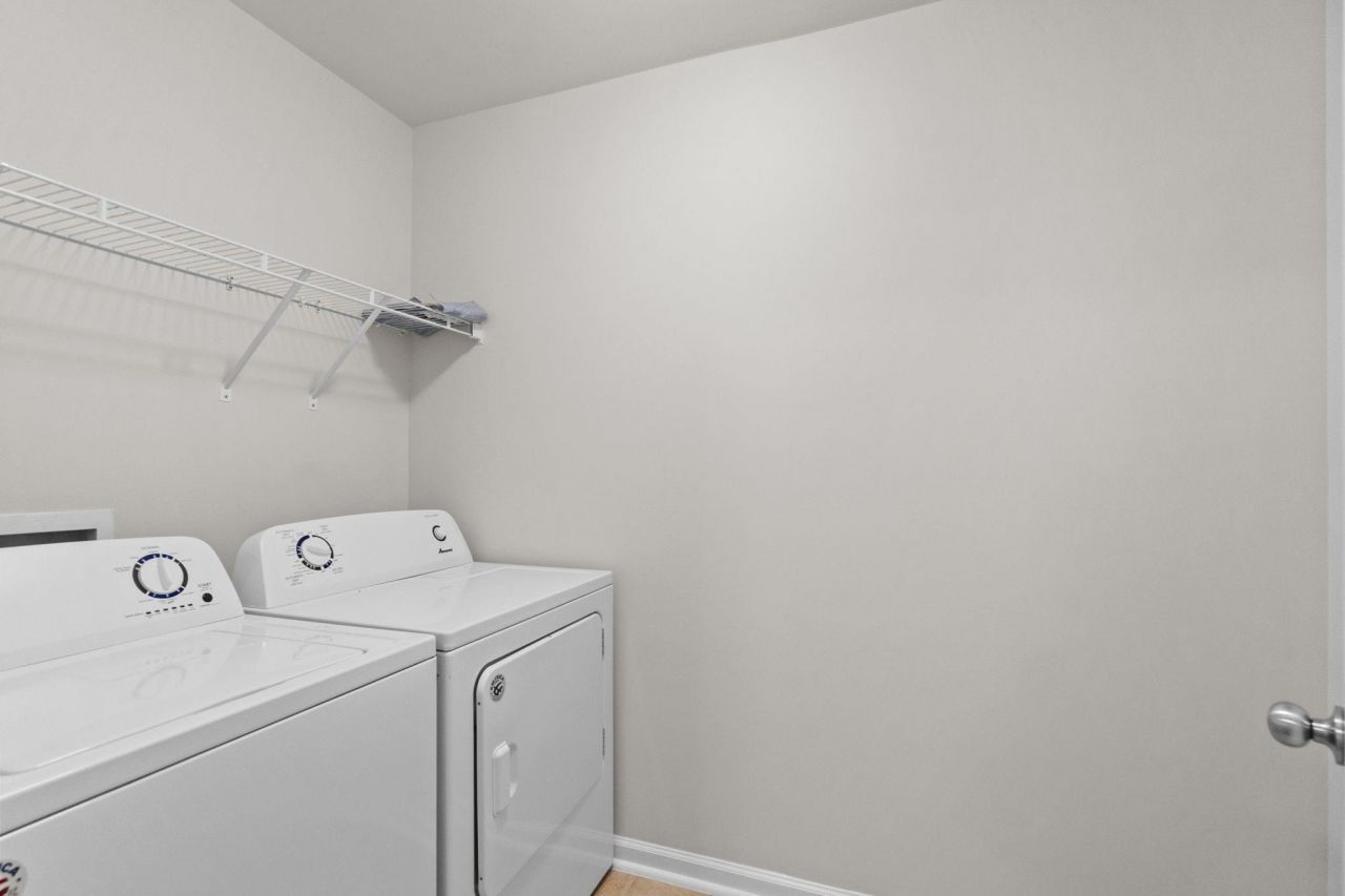 4096 Alvina Way  Photo 39