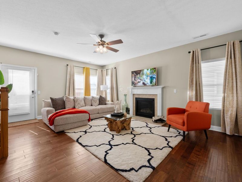 6777 Bigerton Bend , Canal Winchester, OH 43110 Photo 8