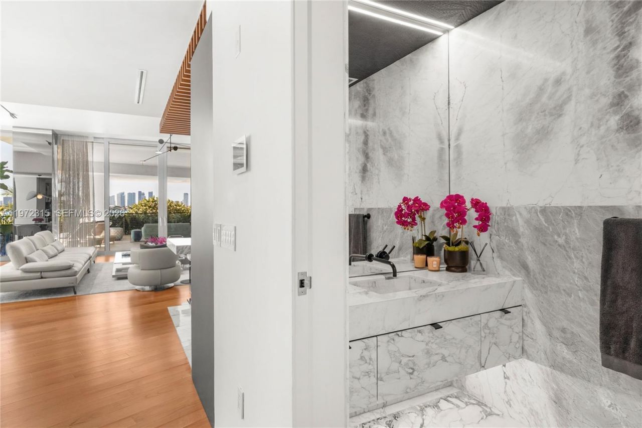 1300 Monad Ter, Unit 1A, Miami Beach, FL 33139 Photo