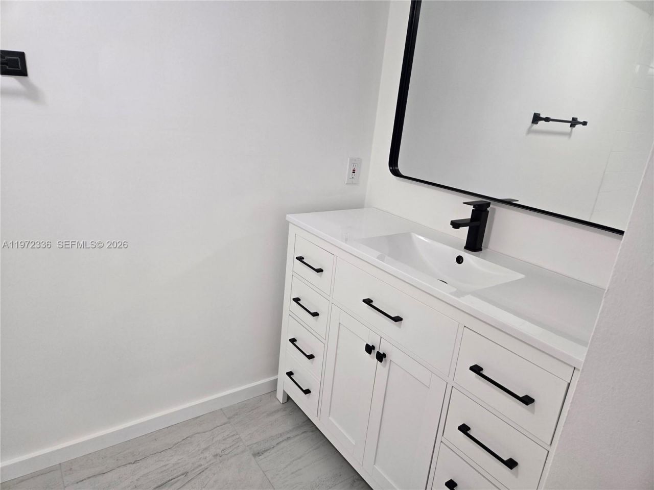 1122 NW 125, Unit 103, Miami, FL 33182 Photo