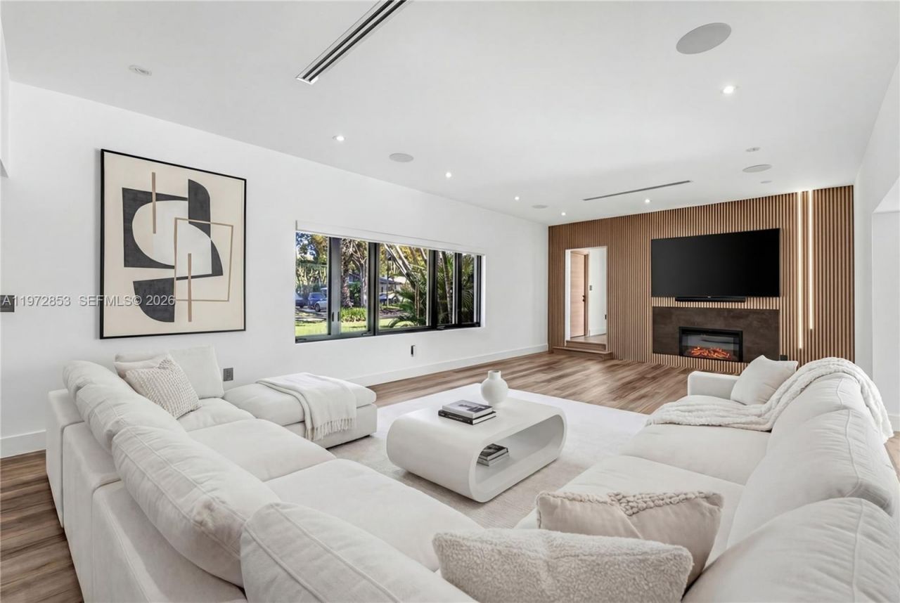 1424 Algardi Ave, Coral Gables, FL 33146 Photo