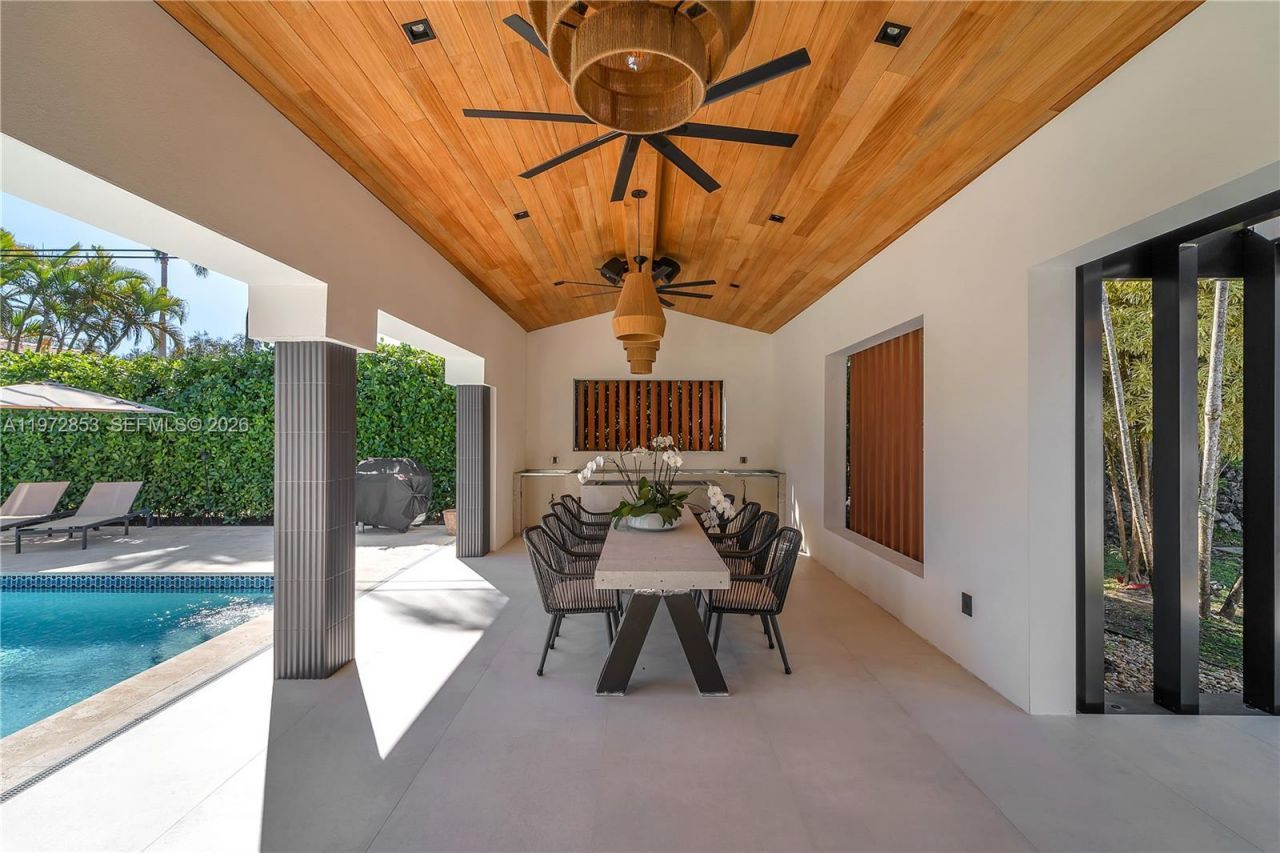 1424 Algardi Ave, Coral Gables, FL 33146 Photo