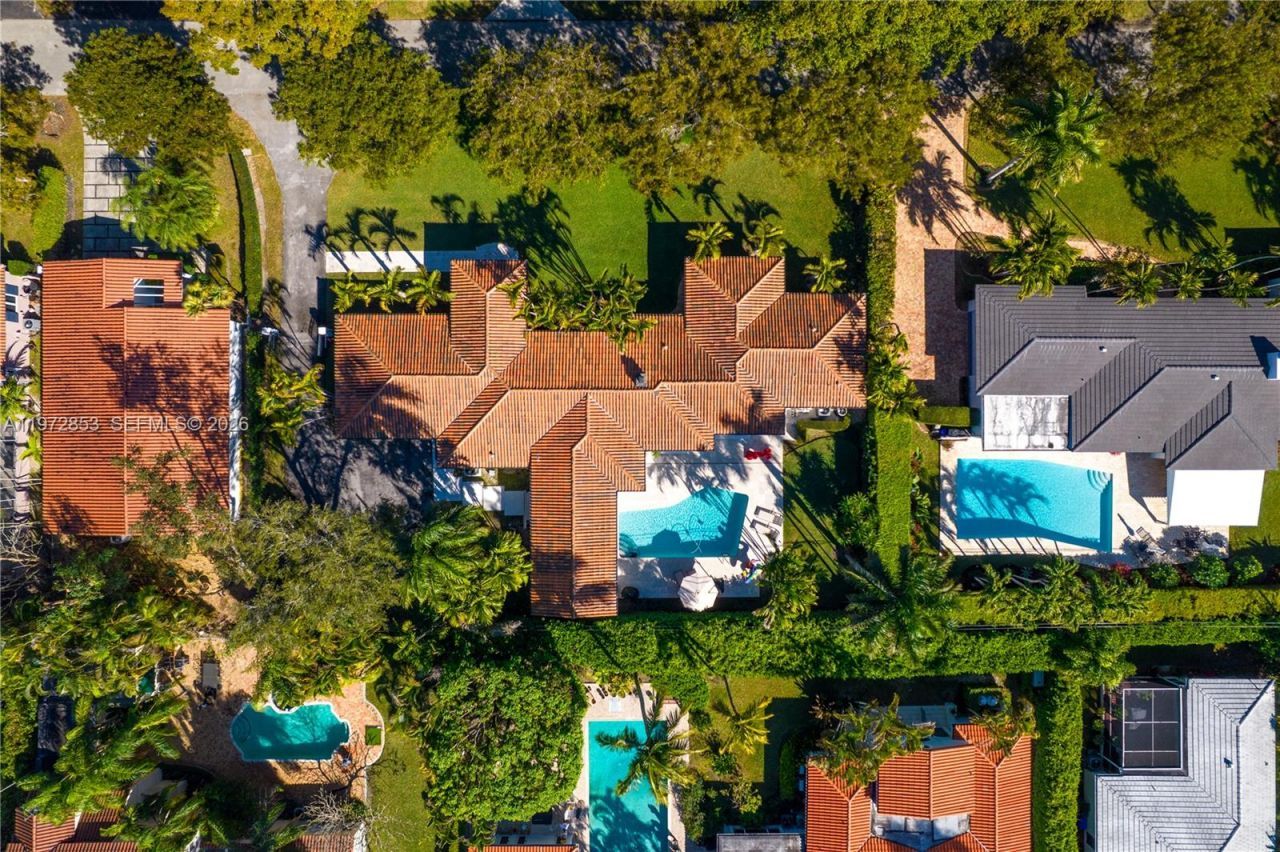 1424 Algardi Ave, Coral Gables, FL 33146 Photo