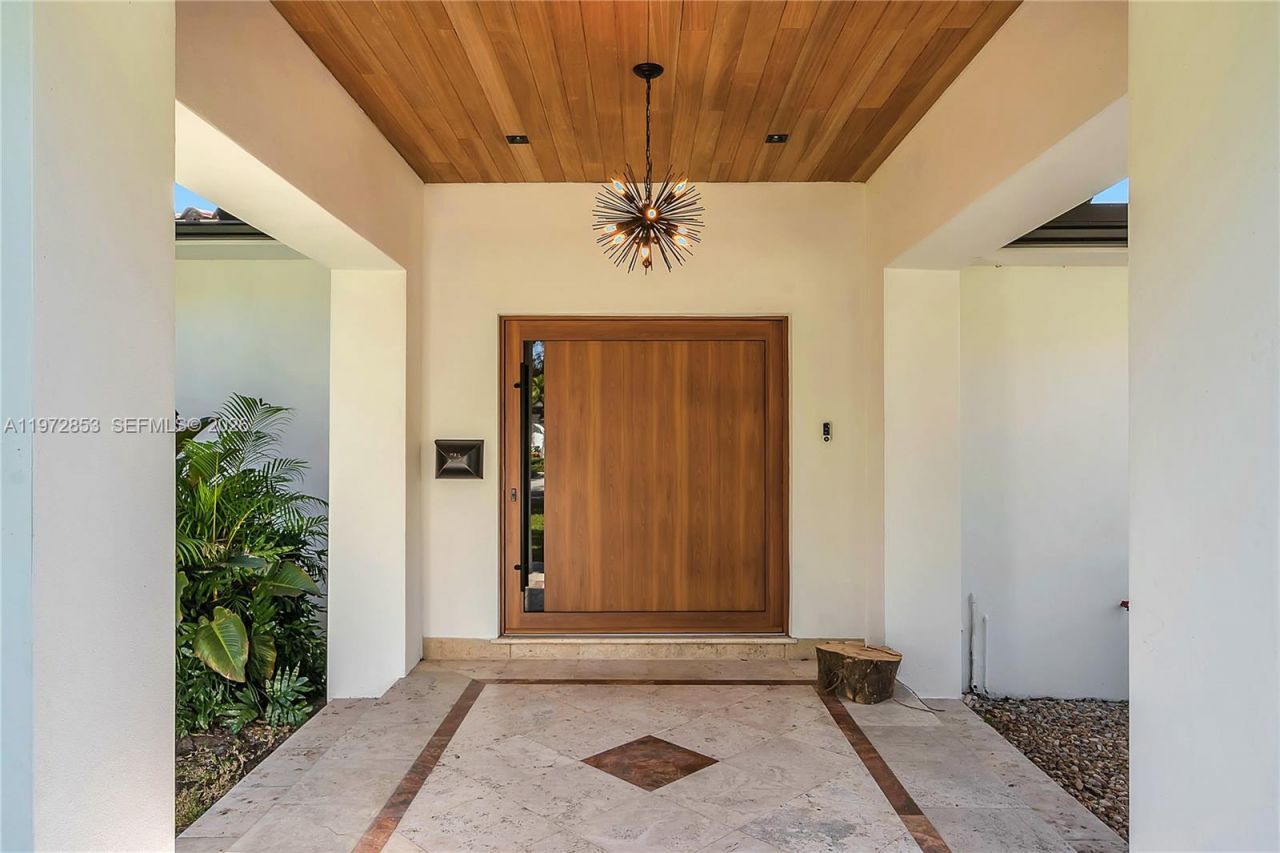 1424 Algardi Ave, Coral Gables, FL 33146 Photo