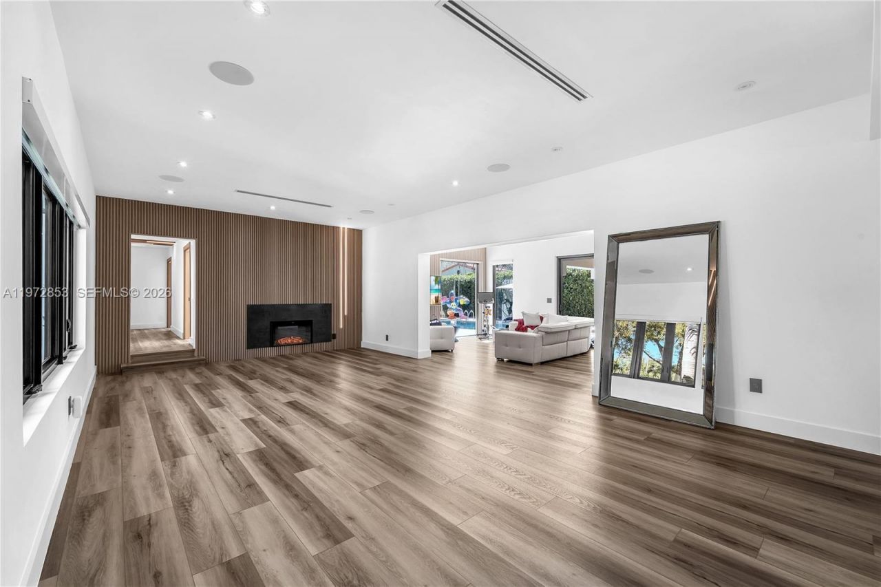 1424 Algardi Ave, Coral Gables, FL 33146 Photo