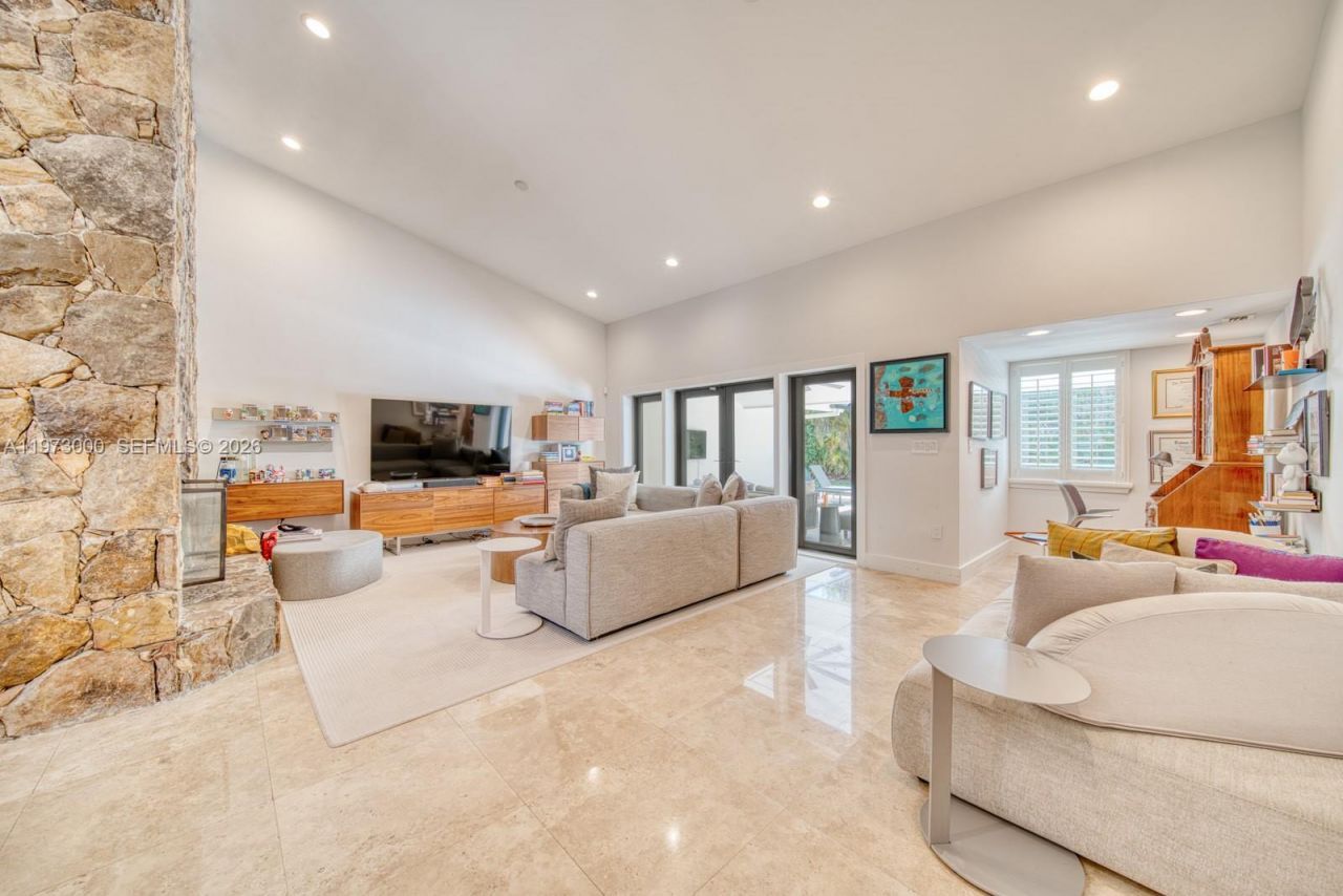 9220 SW 102nd St, Miami, FL 33176 Photo