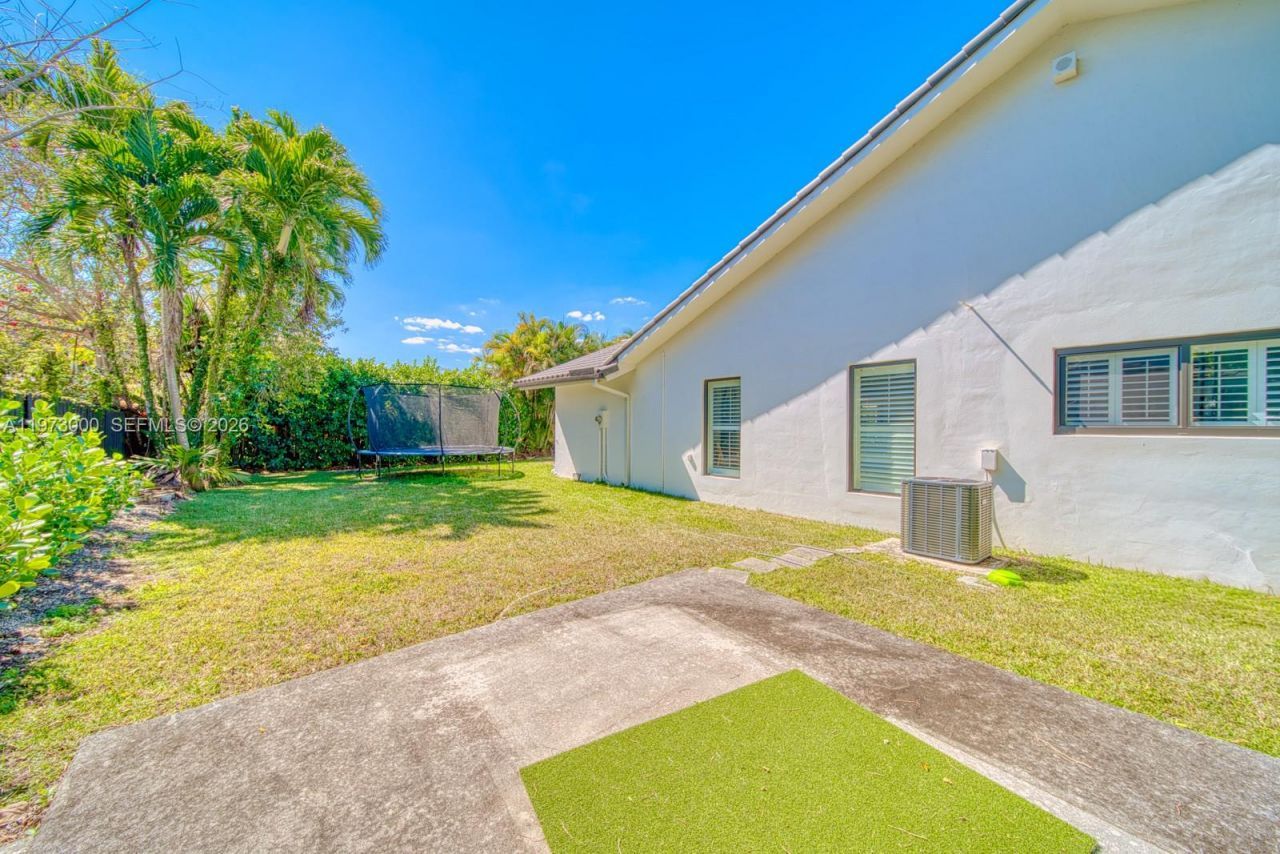 9220 SW 102nd St, Miami, FL 33176 Photo