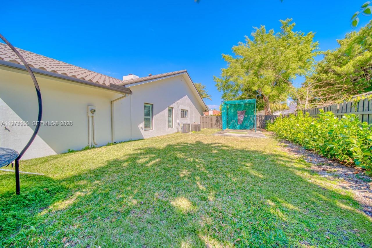 9220 SW 102nd St, Miami, FL 33176 Photo