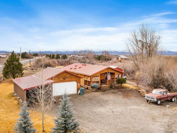 1 W 200 N, Fairfield, ID 83327