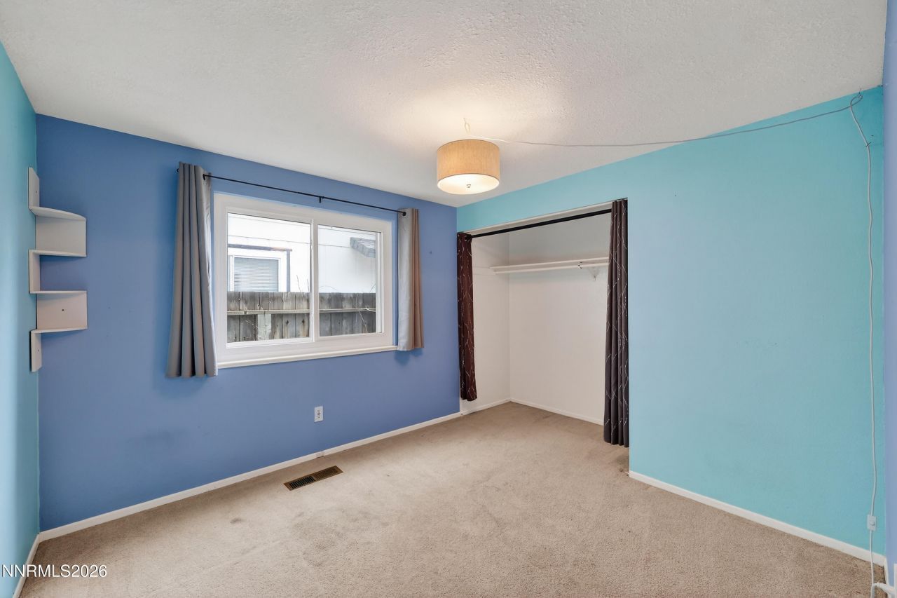 8211 Dixon Lane, Reno, NV 89511 Photo