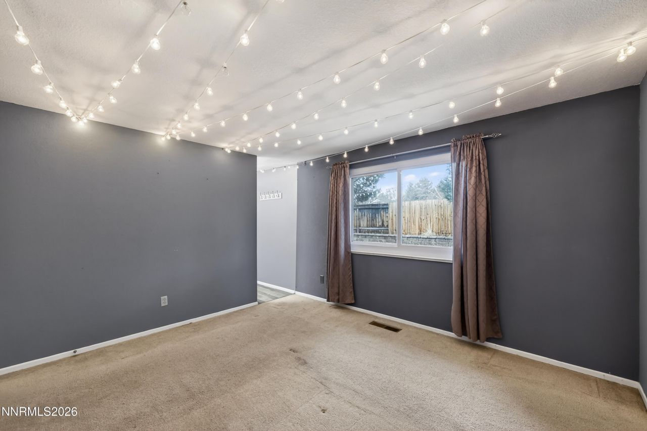 8211 Dixon Lane, Reno, NV 89511 Photo