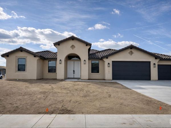 7101 Healthland Drive, Bakersfield, CA 93314