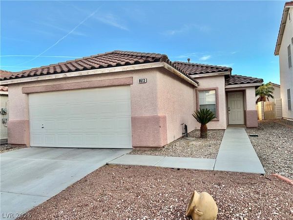 8613 Majestic Pine Avenue, Las Vegas, NV 89143