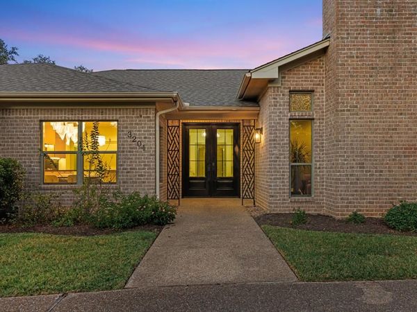 3201 Edward Drive , Waco, TX 76708