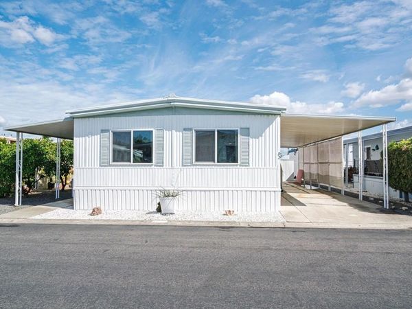 1286 Discovery Street, Unit 82, San Marcos, CA 92078