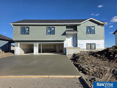 510 Railroad Street, Hallam, NE 68368