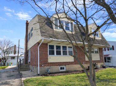 1424 BLACKROCK ROAD, SWARTHMORE, PA 19081