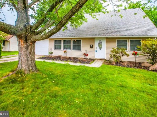 9 HARMONY ROAD, LEVITTOWN, PA 19056