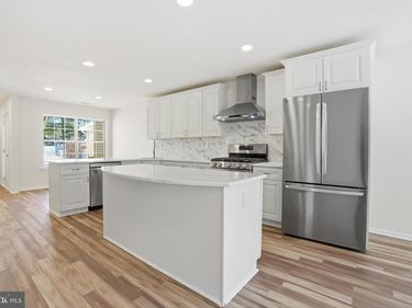 1004 WATERFORD ROAD, YARDLEY, PA 19067