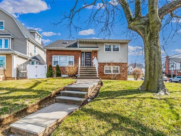 103-17 Farmers Blvd , Unit 1st floor, Hollis, NY 11423